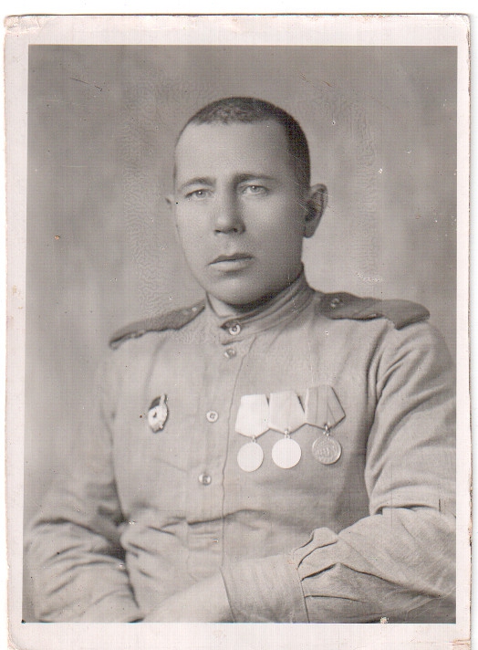 гв.ст.сержант Андрей Абрамович ДЫМШАКОВ.jpg